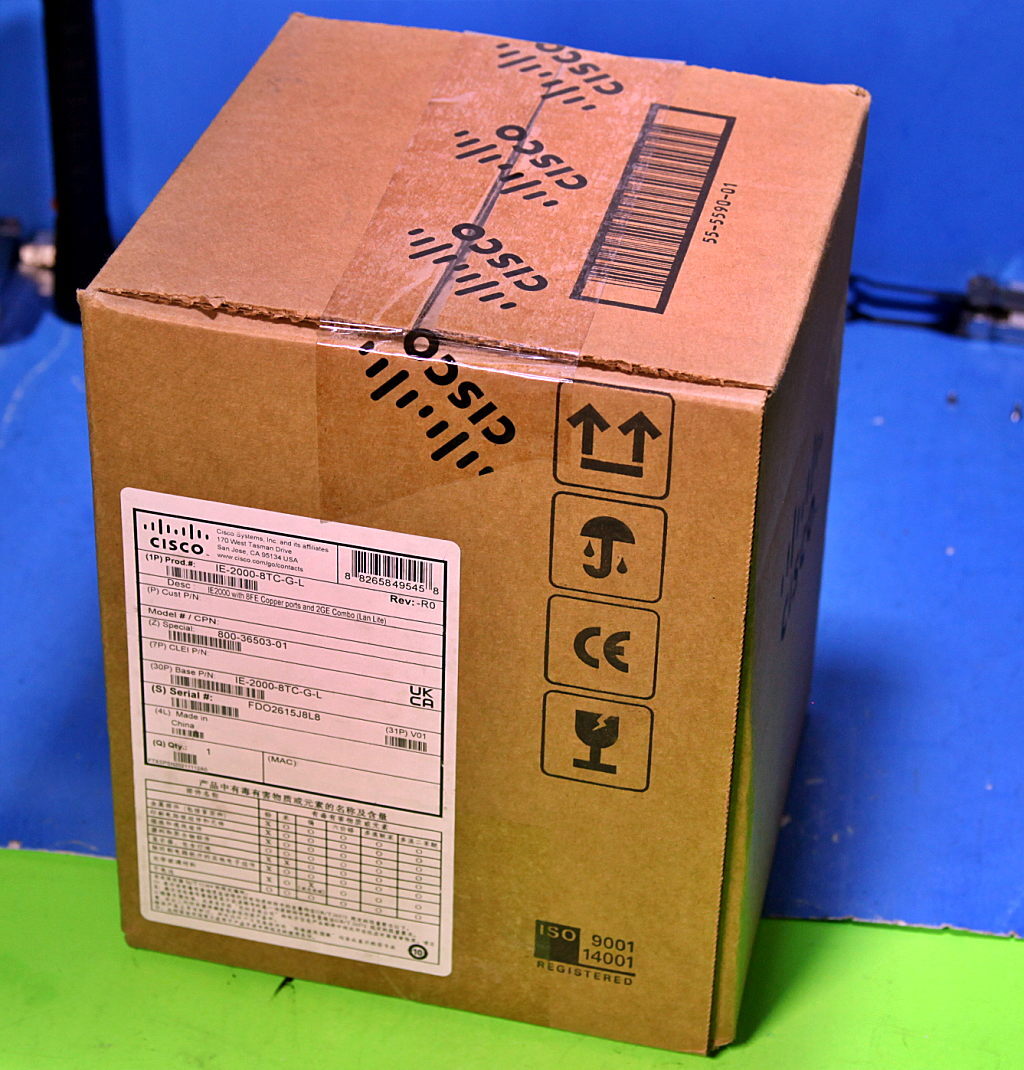 NEW IE-2000-8TC-G-L CISCO IE2000 Series 8x 10/100 2x GE switch New Sealed