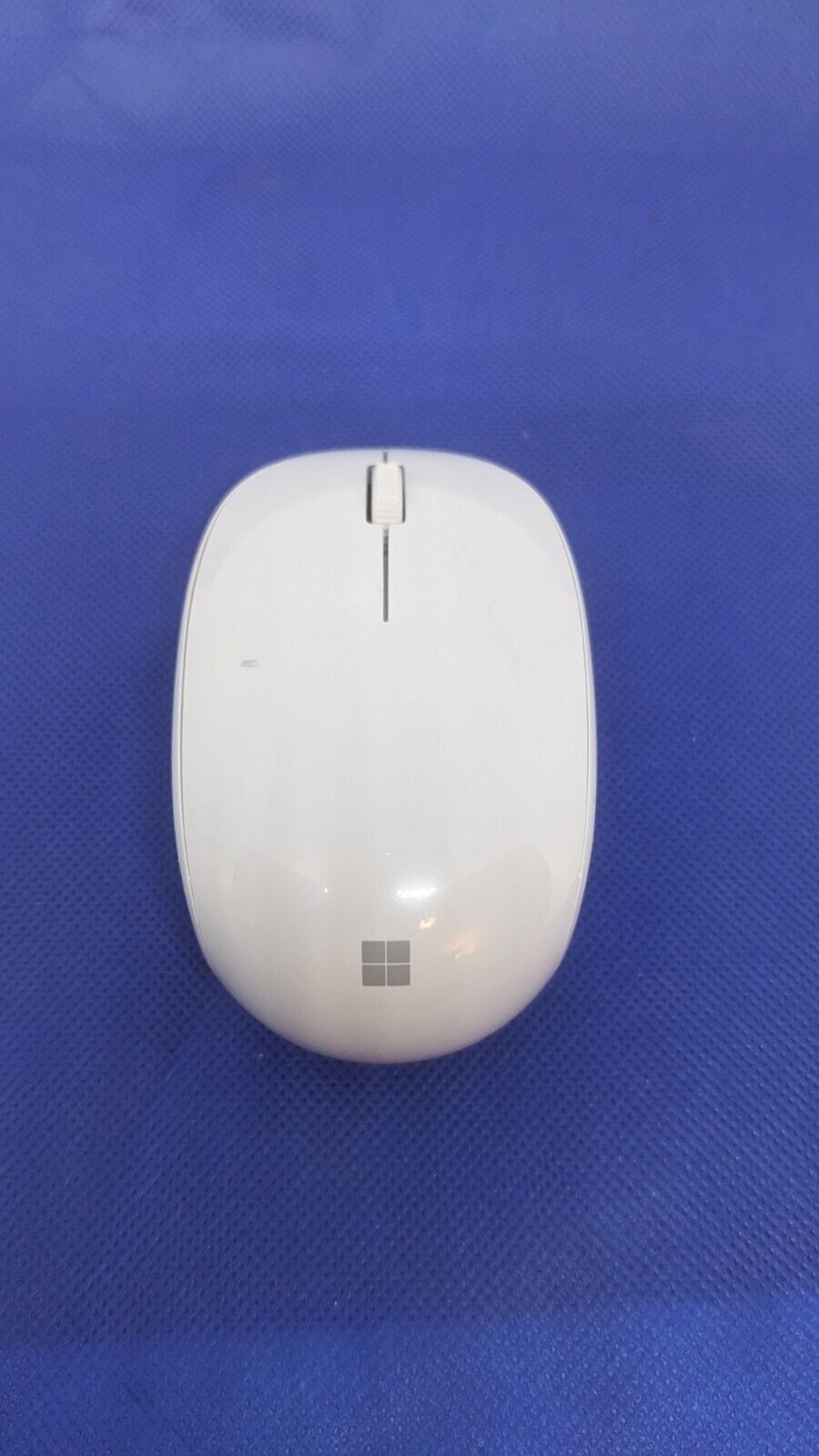 Genuine Microsoft Bluetooth Wireless Mouse RJN-00061 Ice Glacier Tested Working