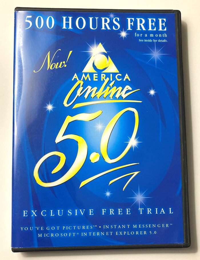 America Online AOL 5.0 Email 500 Hours Free CD with Case 1999 Windows Vintage