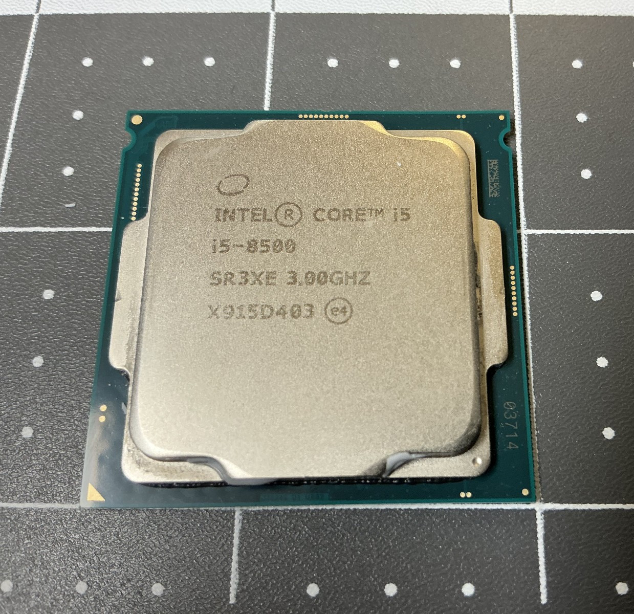 Intel Core i5-8500 6-Core 3.0GHz Desktop CPU (SR3XE)