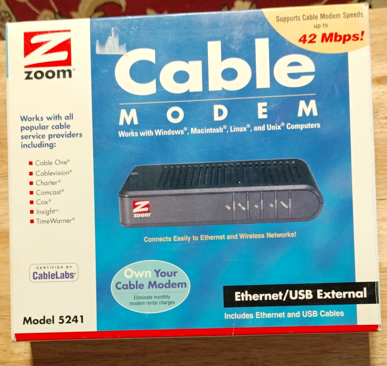 Zoom 5241 DOCSIS 2.0 Cable Modem 42 Mbps Ethernet USB 100 Mbps LAN