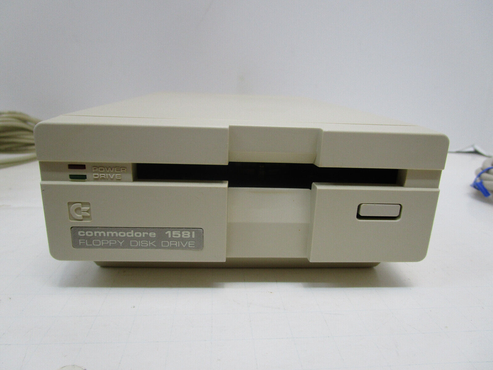COMMODORE 1581 DISK DRIVE FOR C64 64C VIC-20 C16 PLUS/4 128 TESTED/WORKING L31