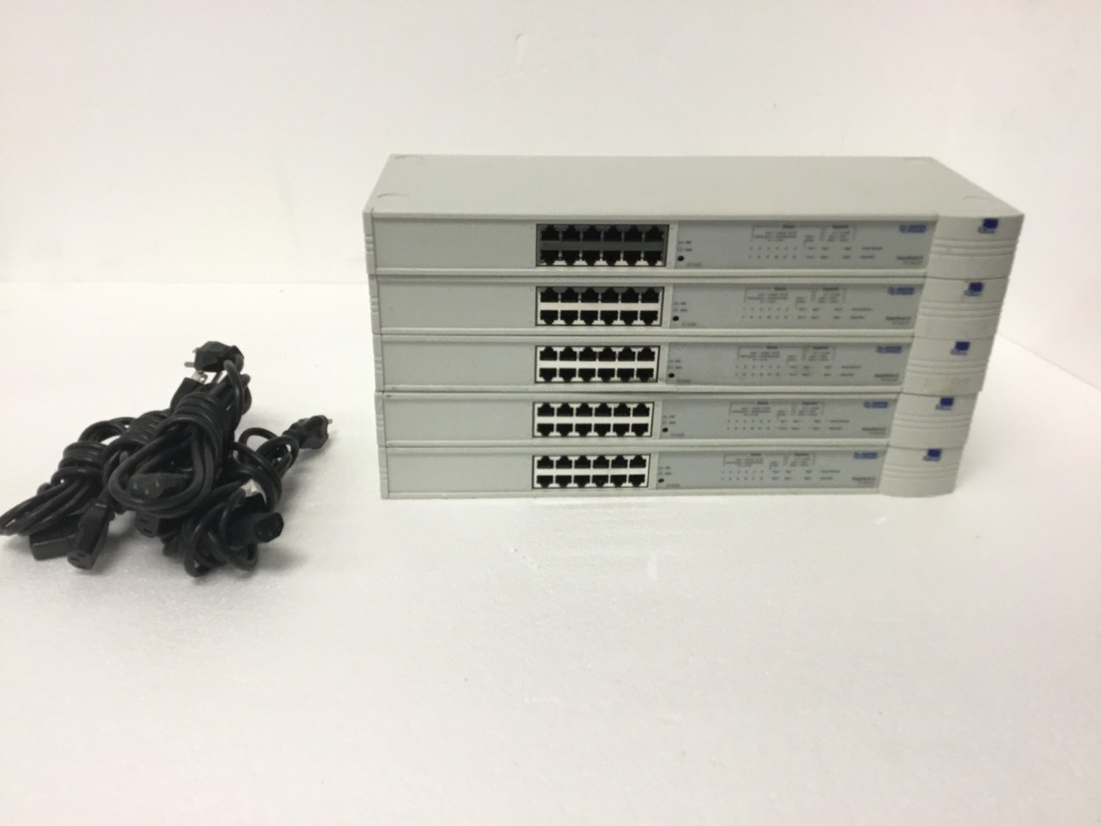 3Com Super Stack II PS Hub 40 12-Ports Ethernet Hub 1640-510-000-7, WORKING