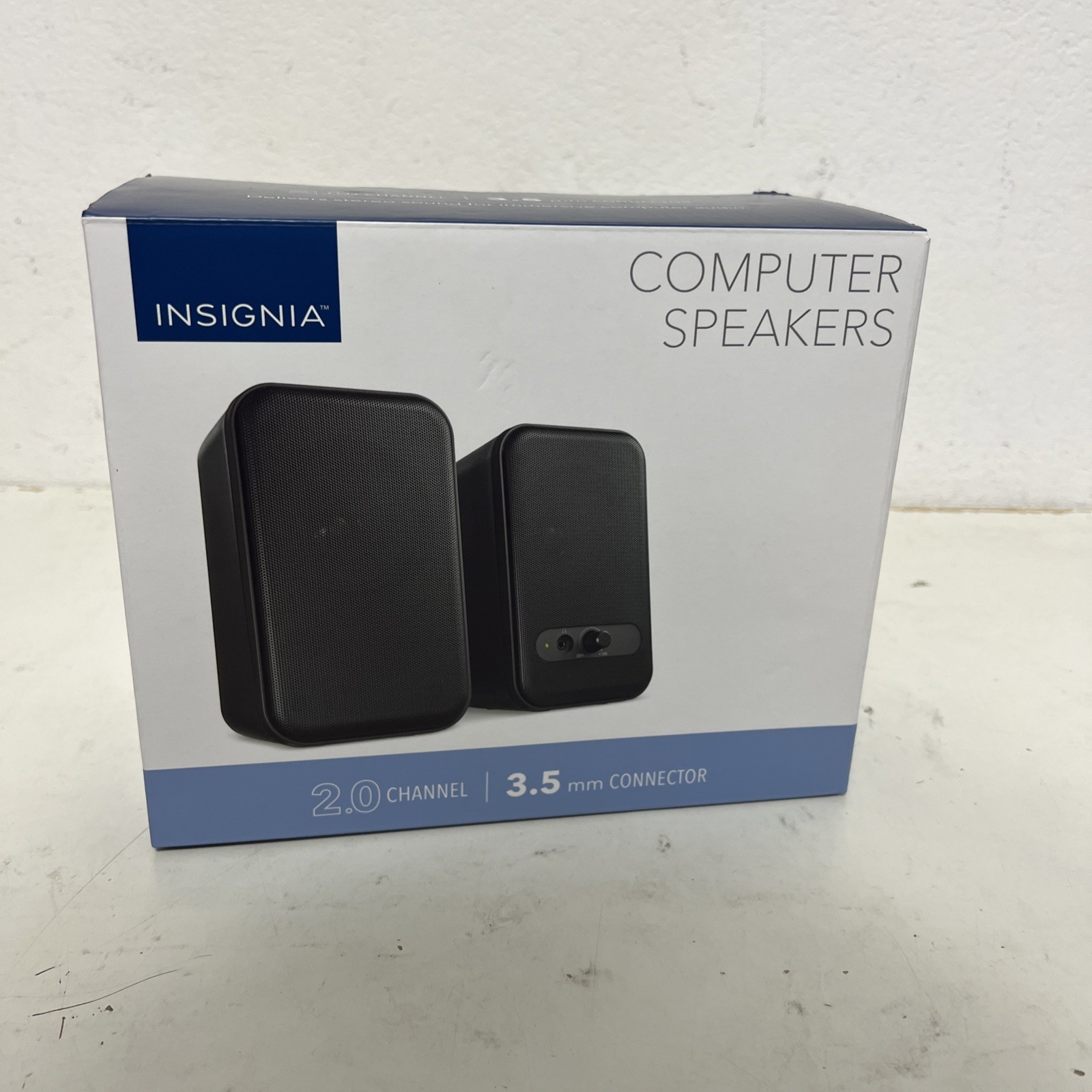 Insignia NS-CSG2B6 Computer Speakers 2.0 Channel Wired 3.5mm USB Black 4.5W
