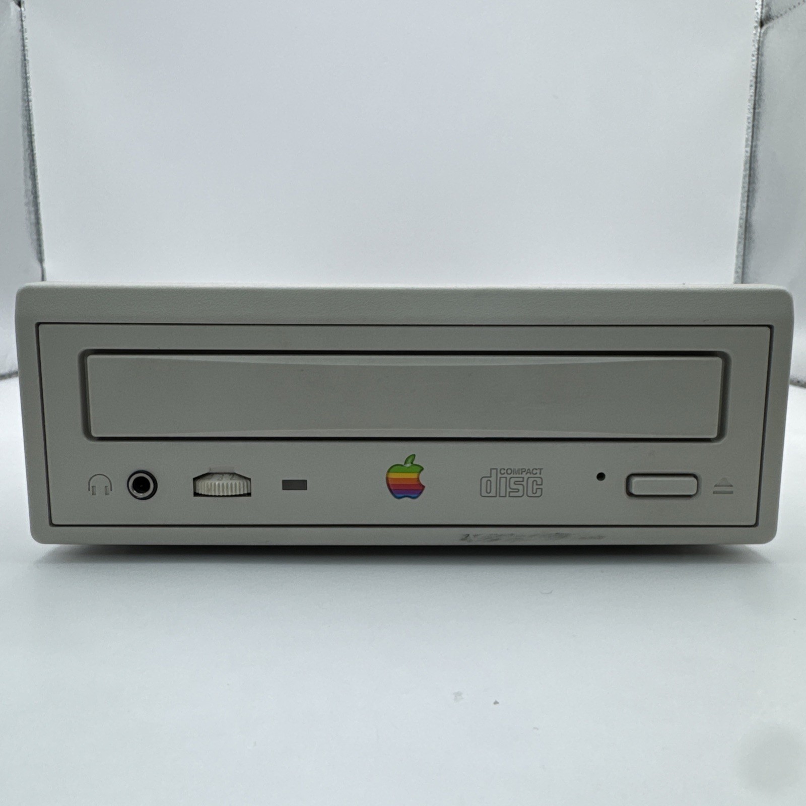 Apple CD 300e Plus External SCSI CD-ROM Optical Drive ✅ TESTED