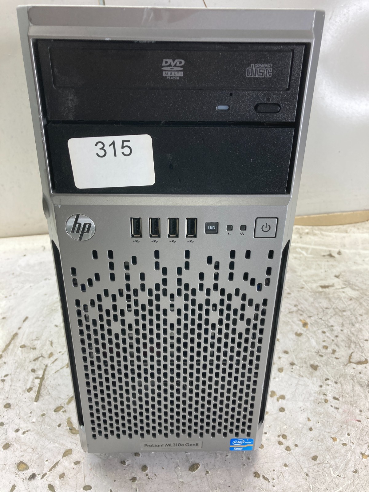 HP ProLiant ML310e Gen8 Intel Xeon E3-1230 V2 3.30GHz 16GB NO HDD