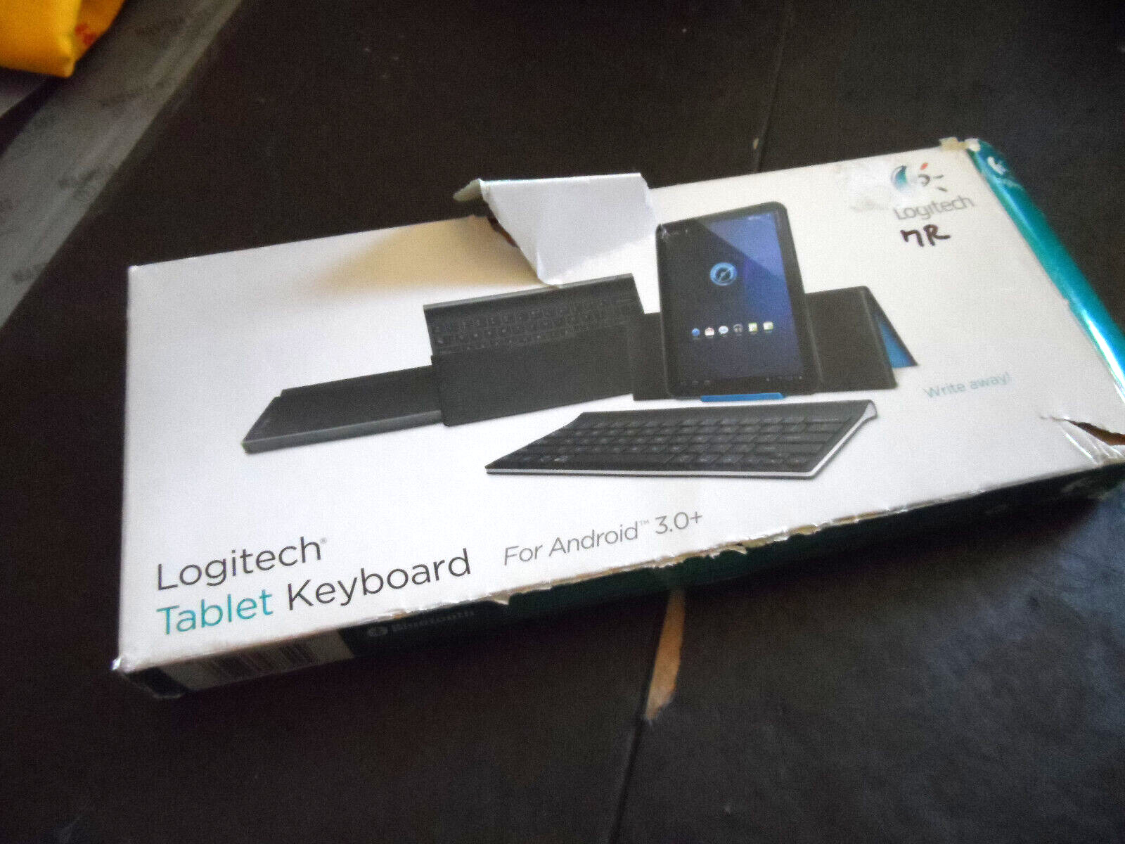 Logitech Tablet Keyboard for Android 3.0+ (Keyboard-and-Stand Combo) New in Box