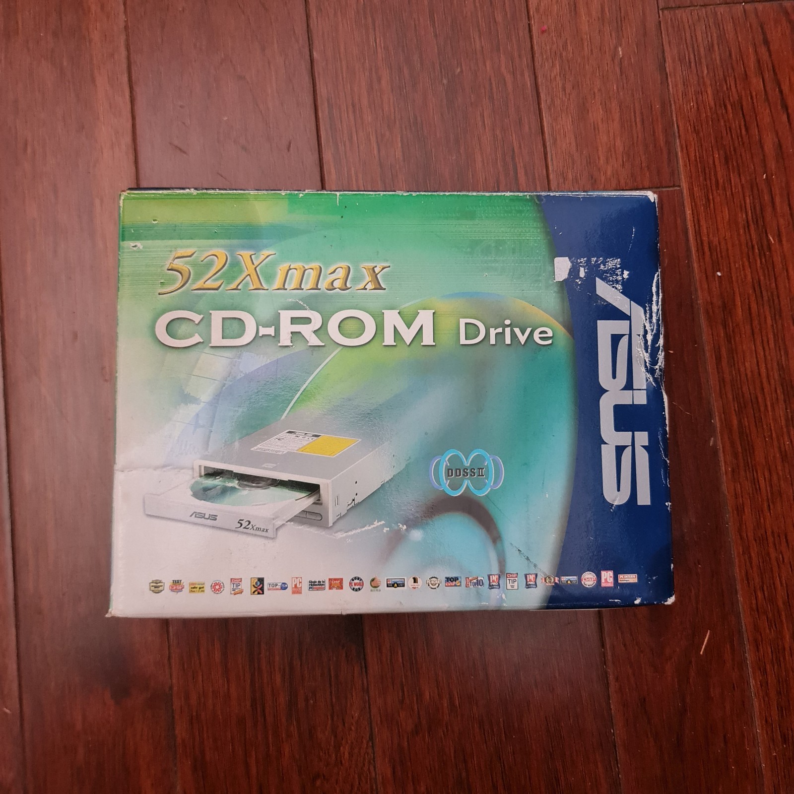 ASUS 52X MAX CD-S520/A4 CD-ROM DRIVE CDS520A4 5VDC 1.2A 12VDC 1.5A NIB