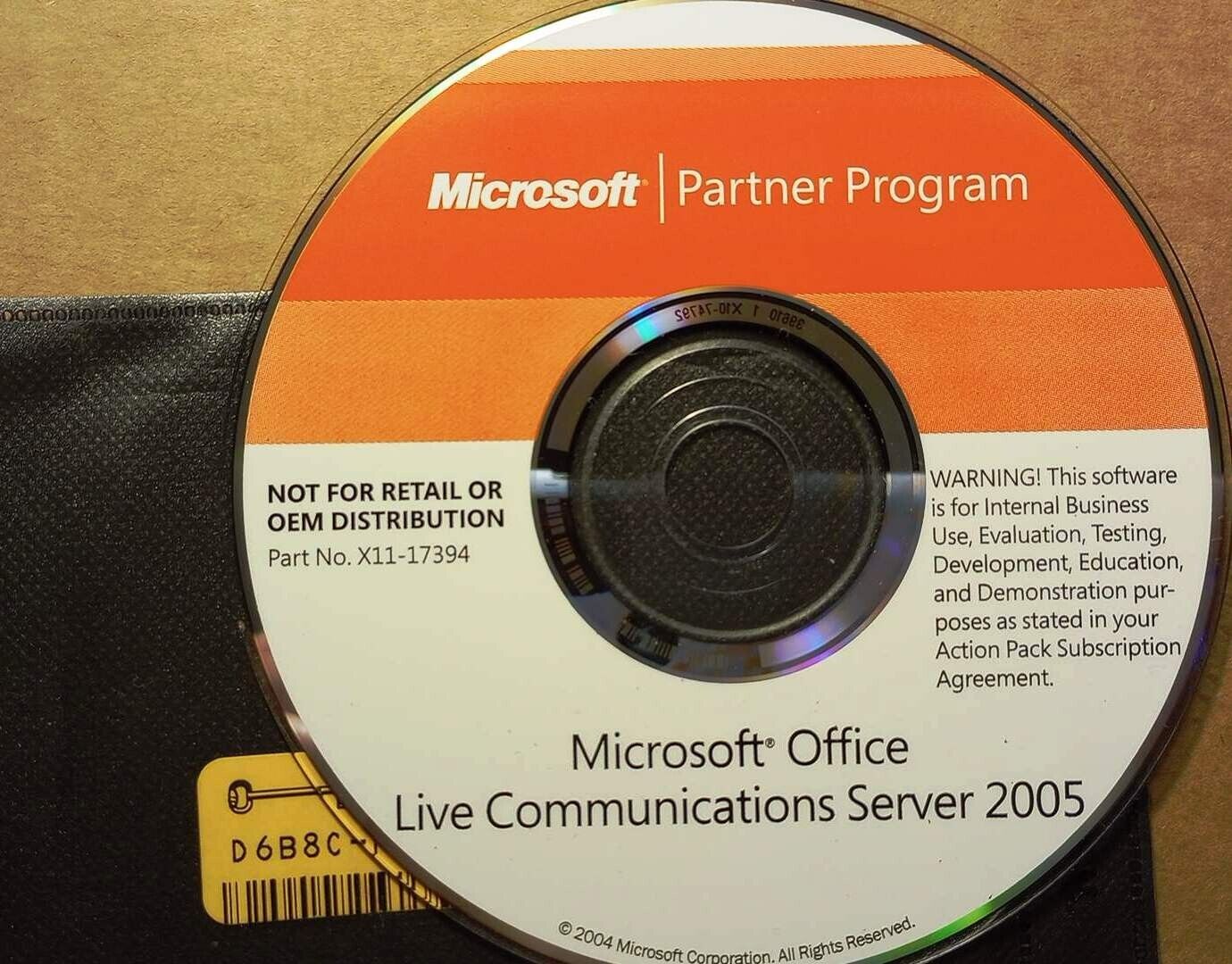 Microsoft Office Live Communications Server 2005 Full Version w/ License