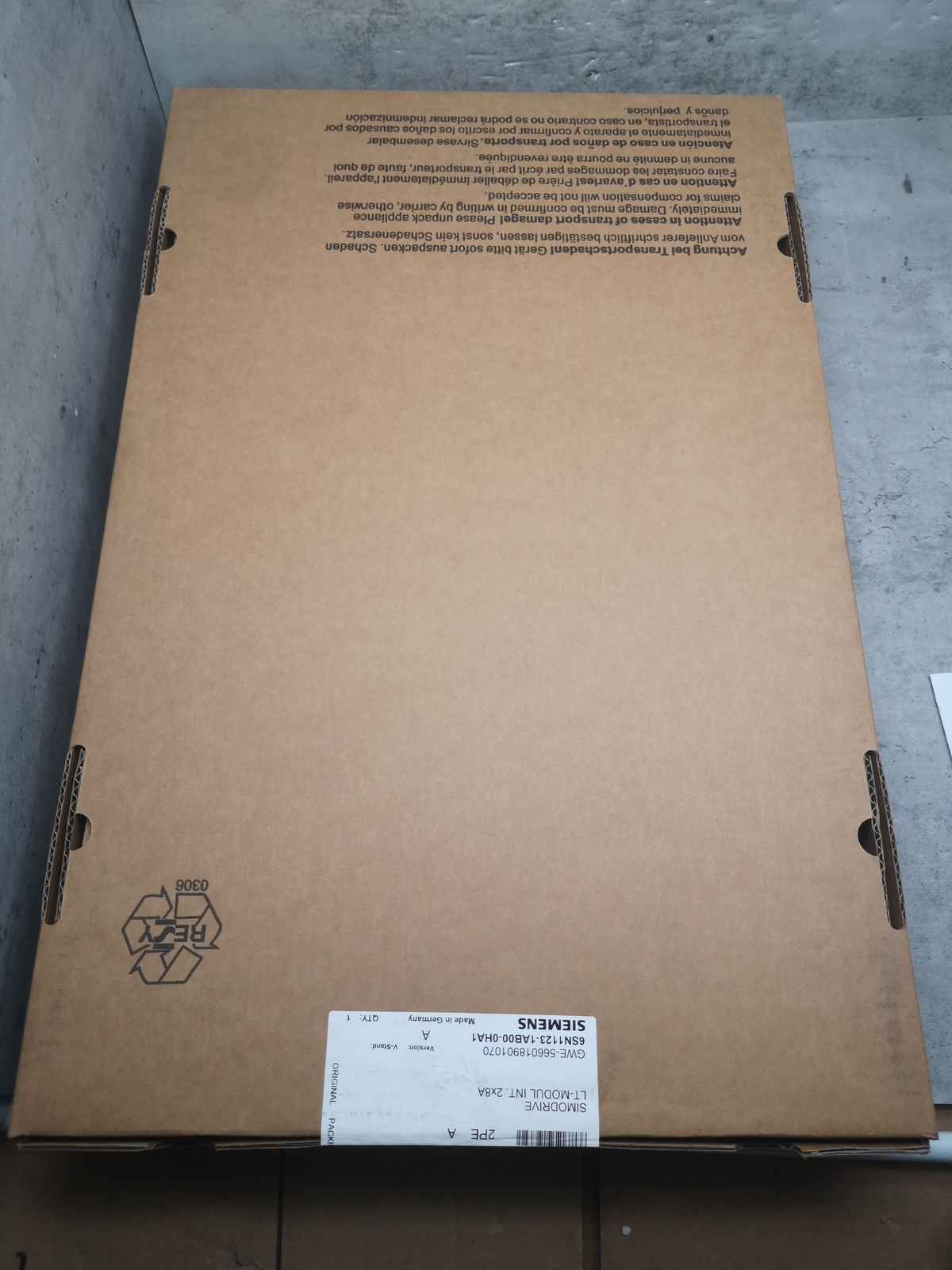 1PC New Siemens 6SN1123-1AB00-0HA1 Power Module Urgent Shipment