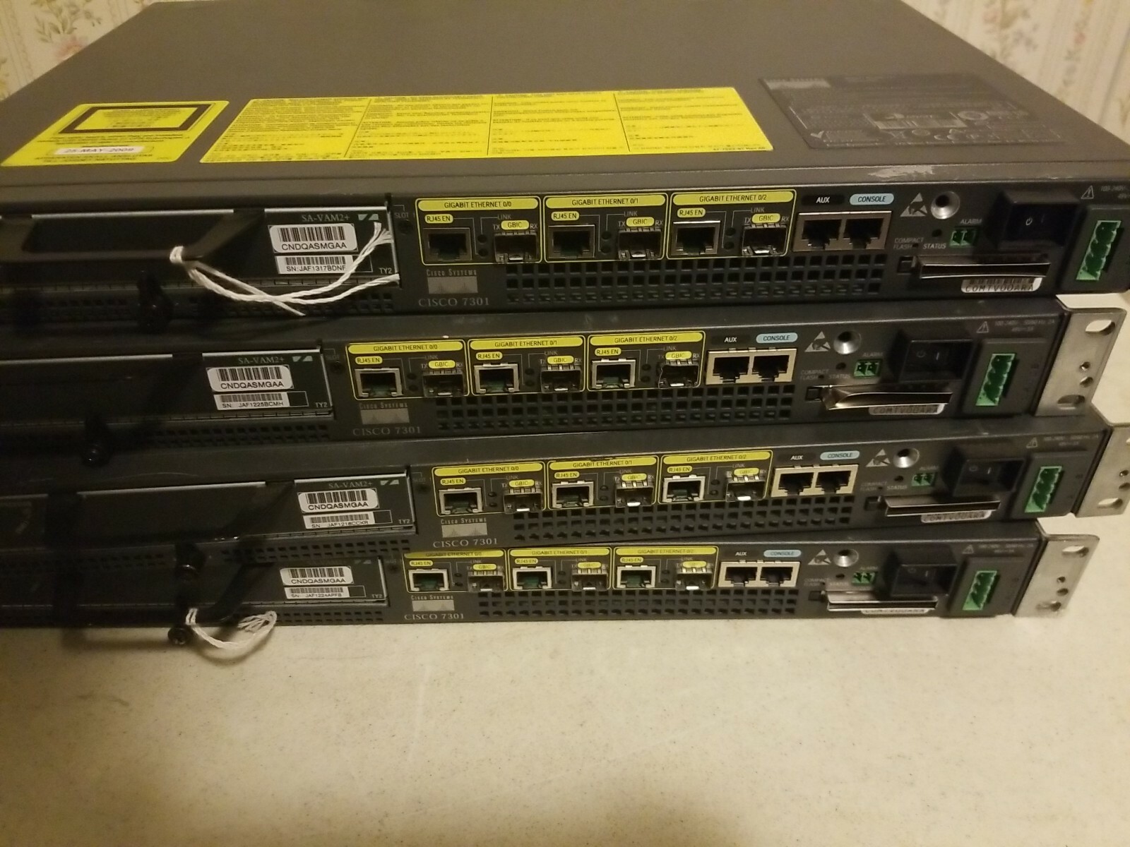 Lot of 4 Cisco 7301 Router DC Power /w SA-Vam2+ Encryption Modules 512mb Ram 