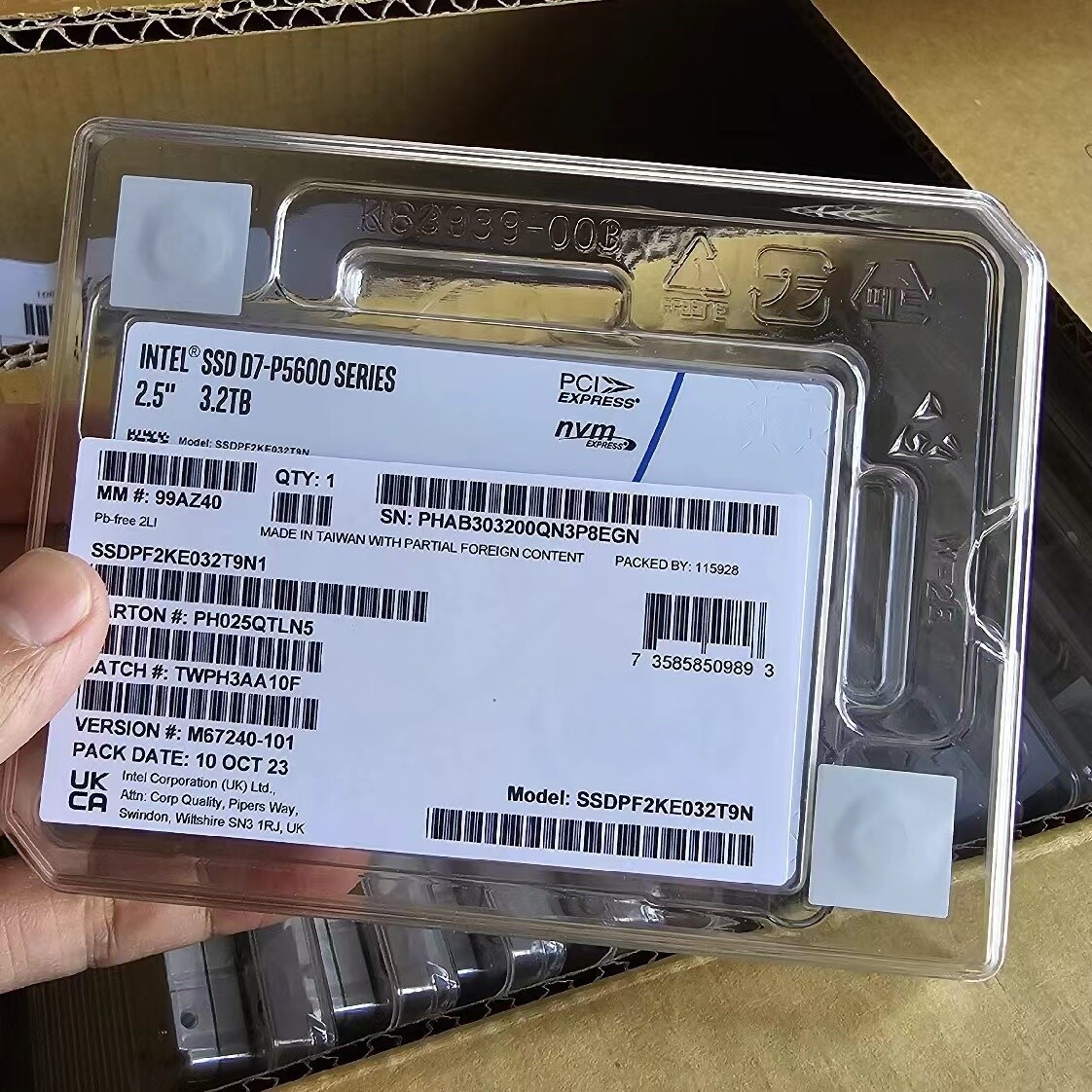 3.2TB SSD Intel D7-P5600 U2 SERIES SSDPF2KE032T9N1 NVME Solid State Drives