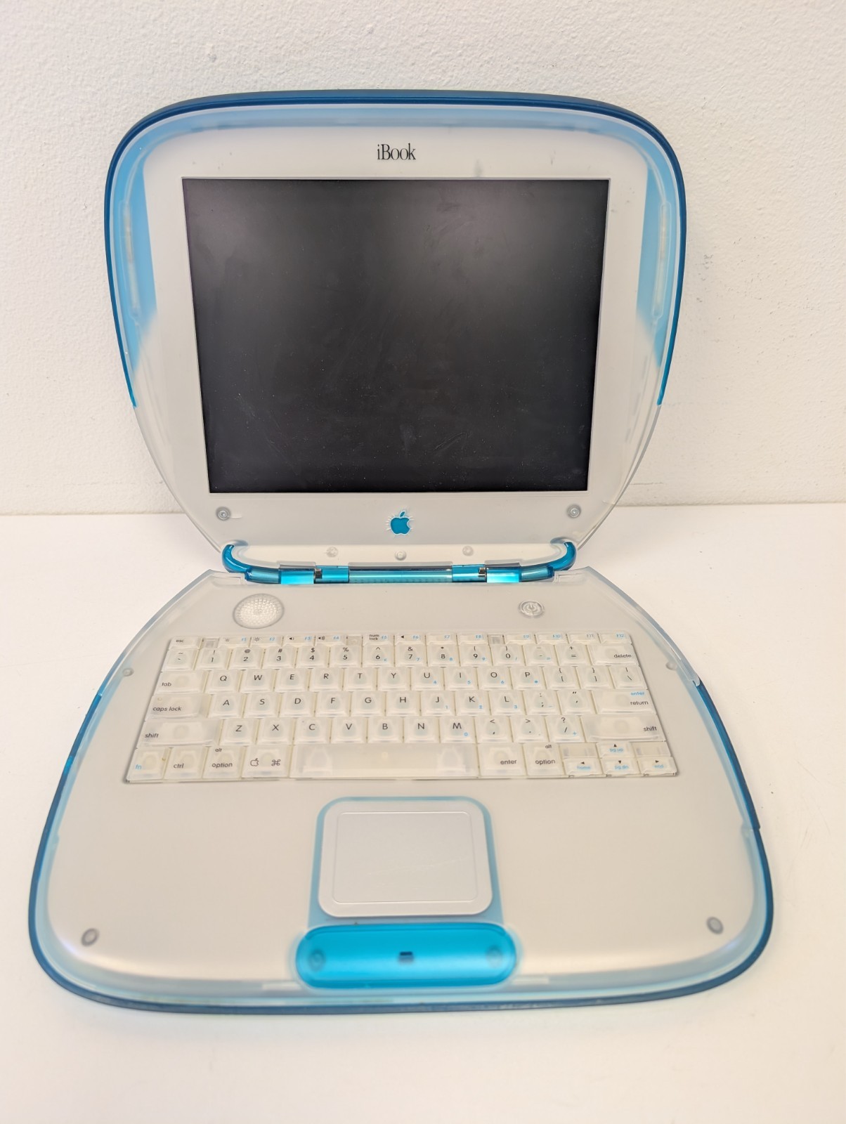 Apple iBook G3 Clamshell M2453 Blueberry NO AC UNTESTED