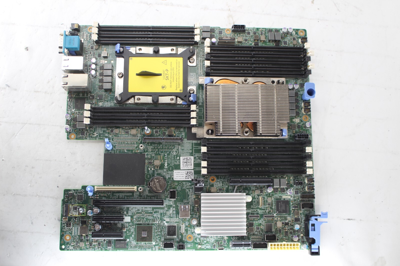 Dell EMC PowerEdge R440 G14 Dual LGA3647 Server Motherboard DP/N: WKGTH