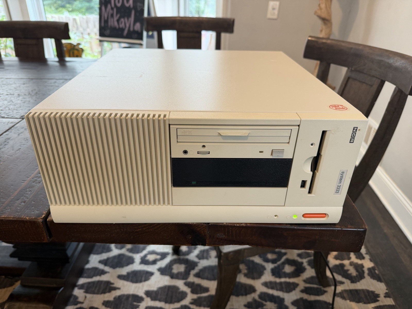 NCR System 3333 Model 5020 486 DX2 66 MHz 16MB RAM Workstation No HDD-Boots