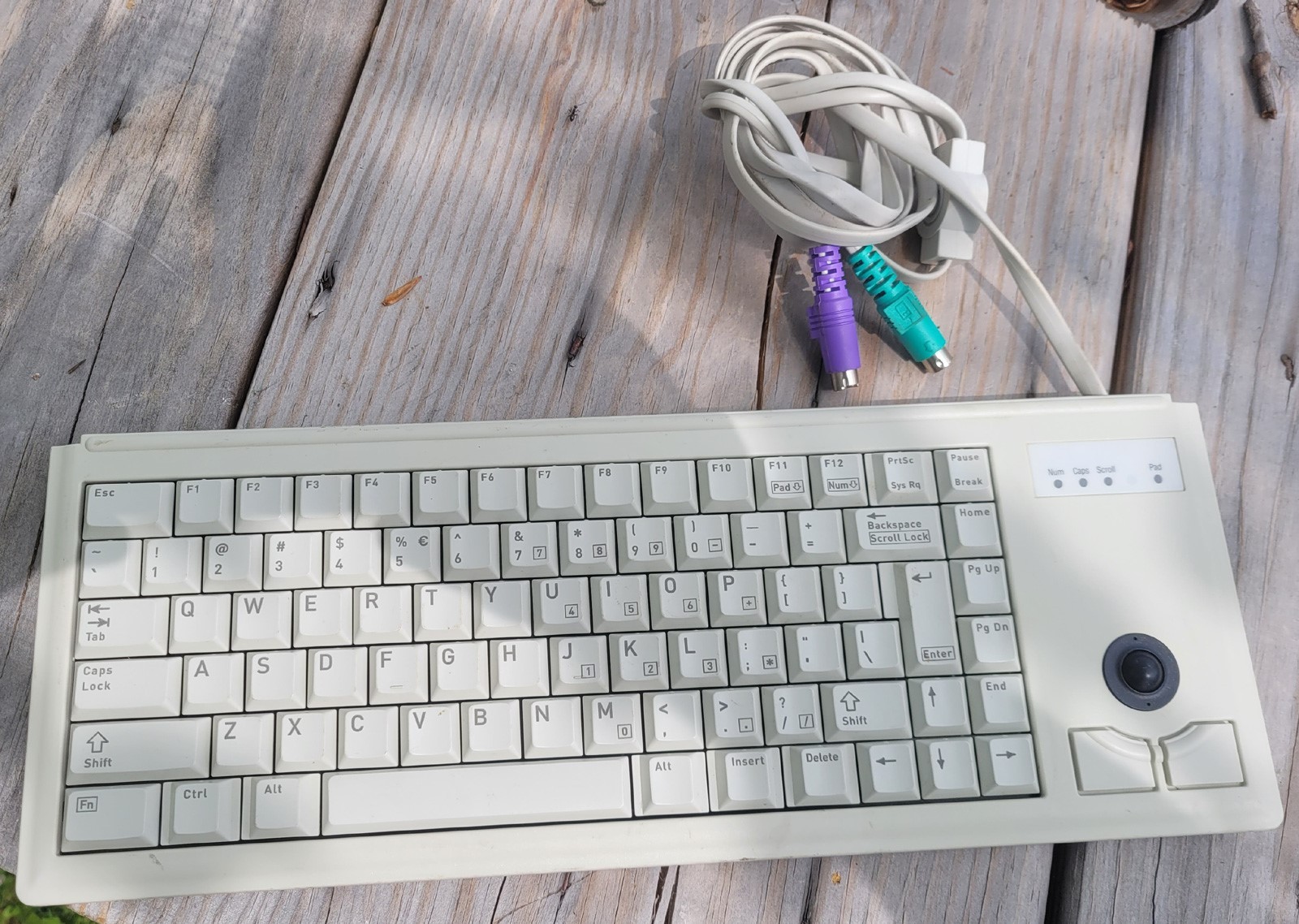 CHERRY G84-4420LPBEU-0 15IN ULTRA SLIM KEYBOARD PS/2 Gray - Tested - PLSREAD