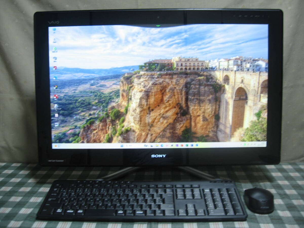 Sony VPCL225FJ Laptop Tested SSD ＃＃ SONY VAIO VPCL225FJ Windows 11 Home ＃＃