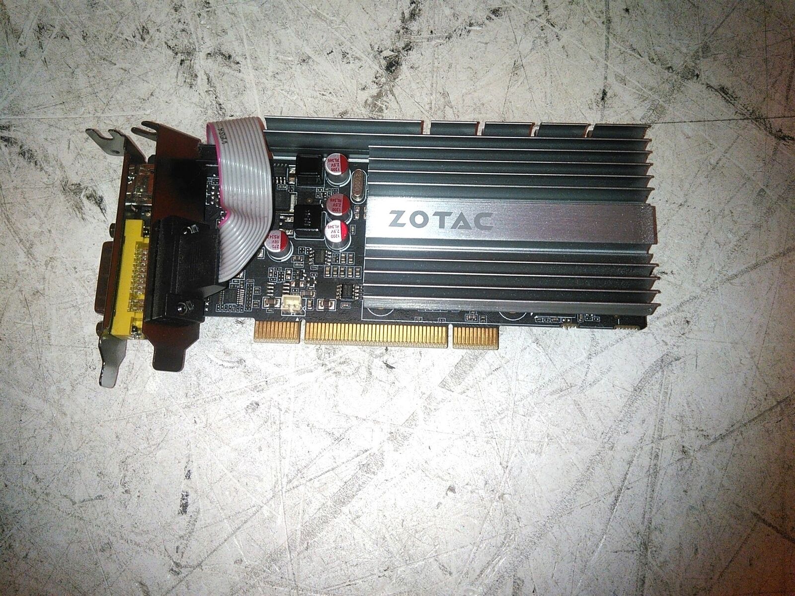 Zotac GT610 512MB Fanless Low Profile PCI Graphics Card