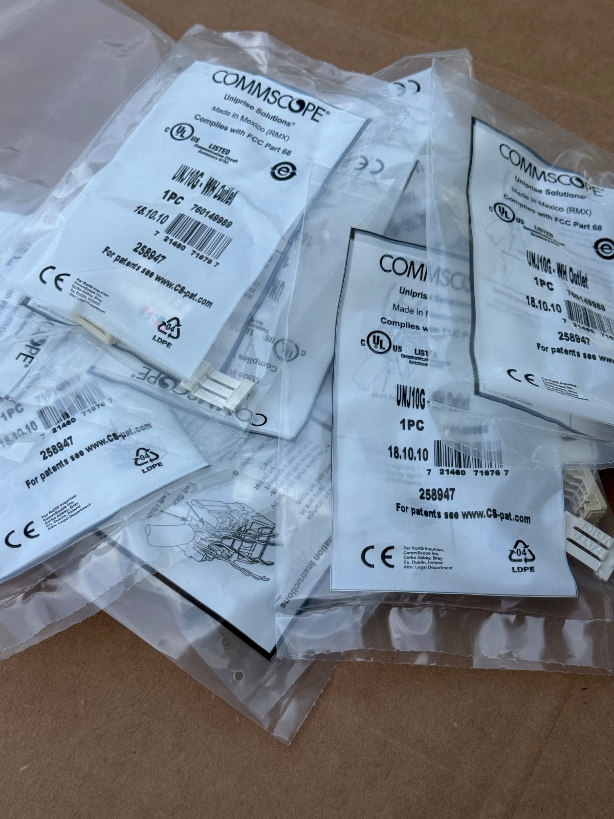 CommScope 760149989 UNJ10G-WH Modular Jack RJ45 Cat6A Unshielded,White lot of 12