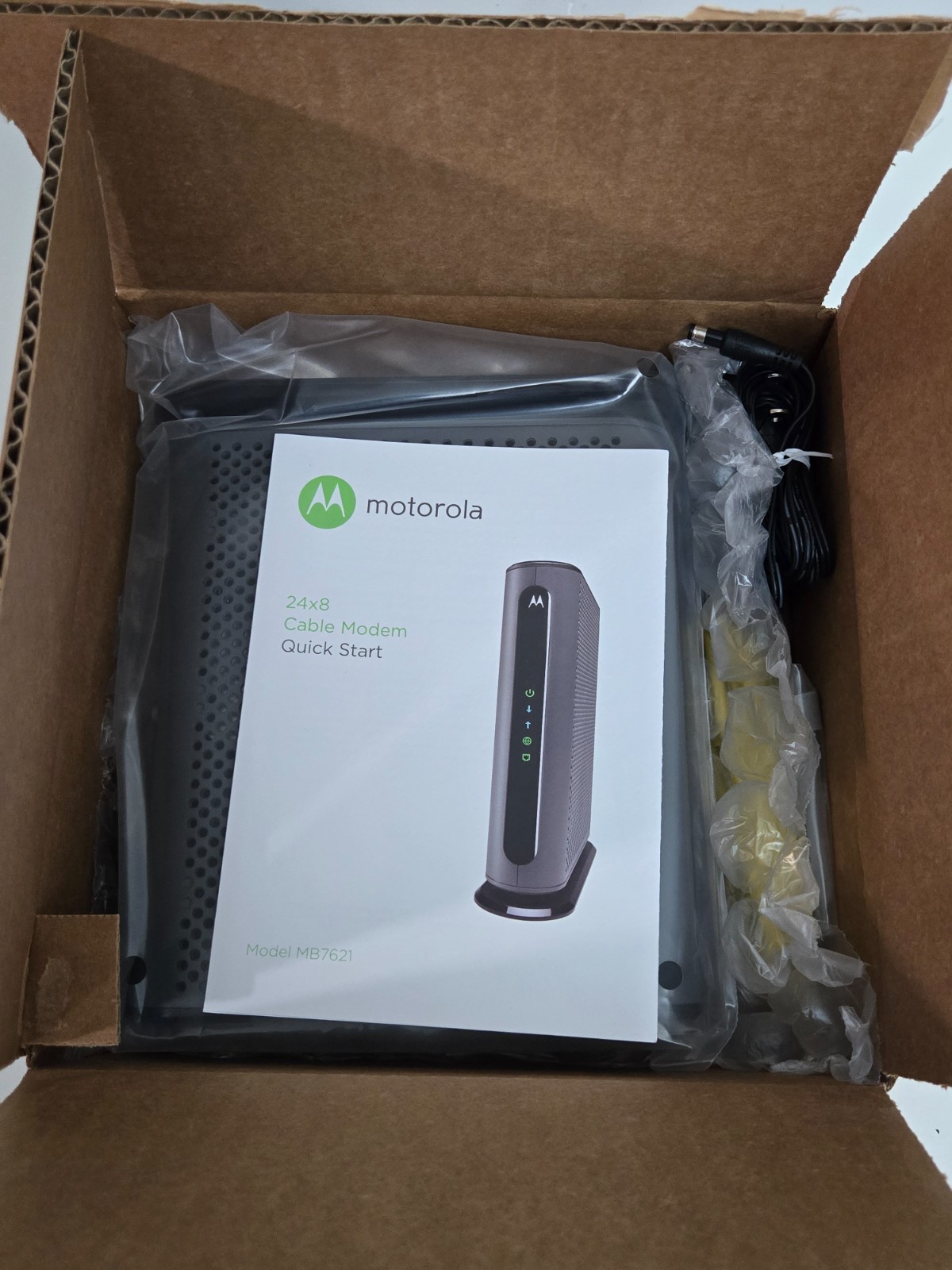 Motorola 24x8 Cable  Modem Model MB7621 DOCSIS 3.0 - Refurbished