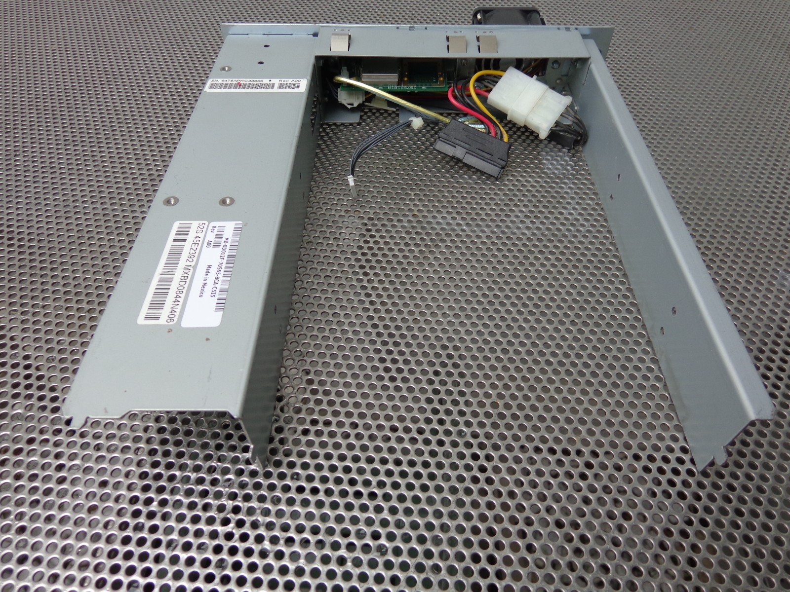 Dell PowerVault DELL 0NW720 TL2000 TL4000 LTO3 SAS V1 Library Tray (No Drive)