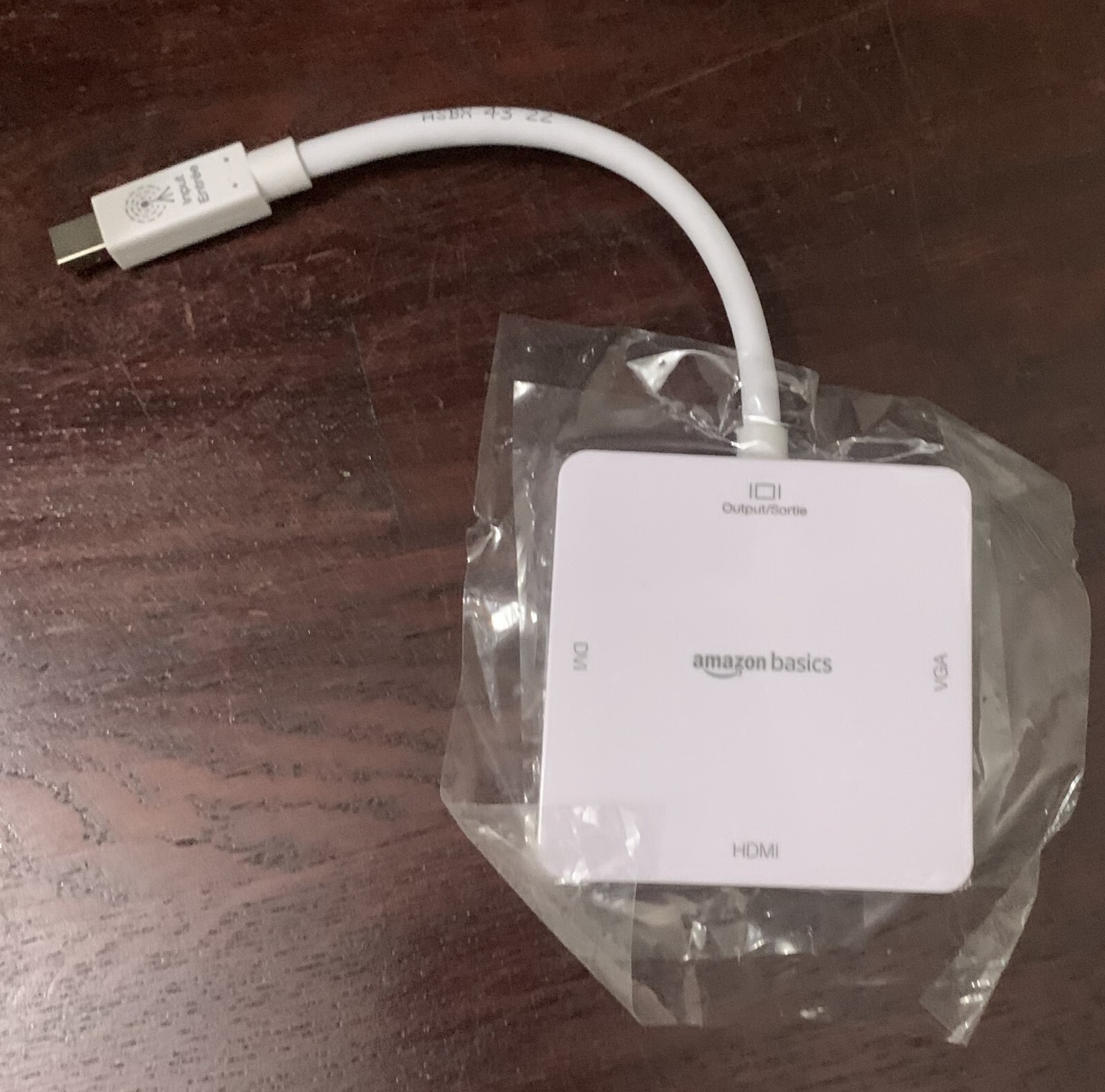 AmazonBasics Mini DisplayPort to HDMI/DVI/VGA Adapter White