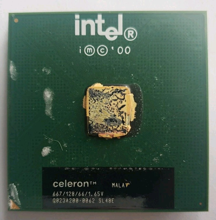 Intel Celeron SL48E 667MHz/128K/66MHz Socket 370 CPU Processor