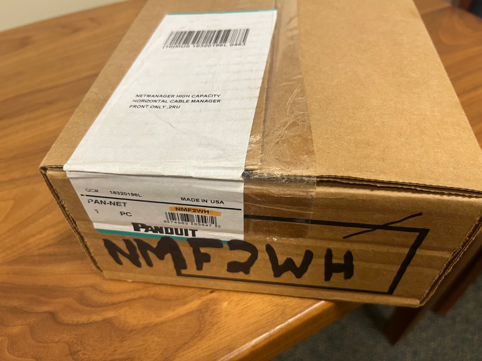 PANDUIT NMF2WH HIGH CAPACITY HORIZONTAL CABLE MANAGER FRONT ONLY 2RU