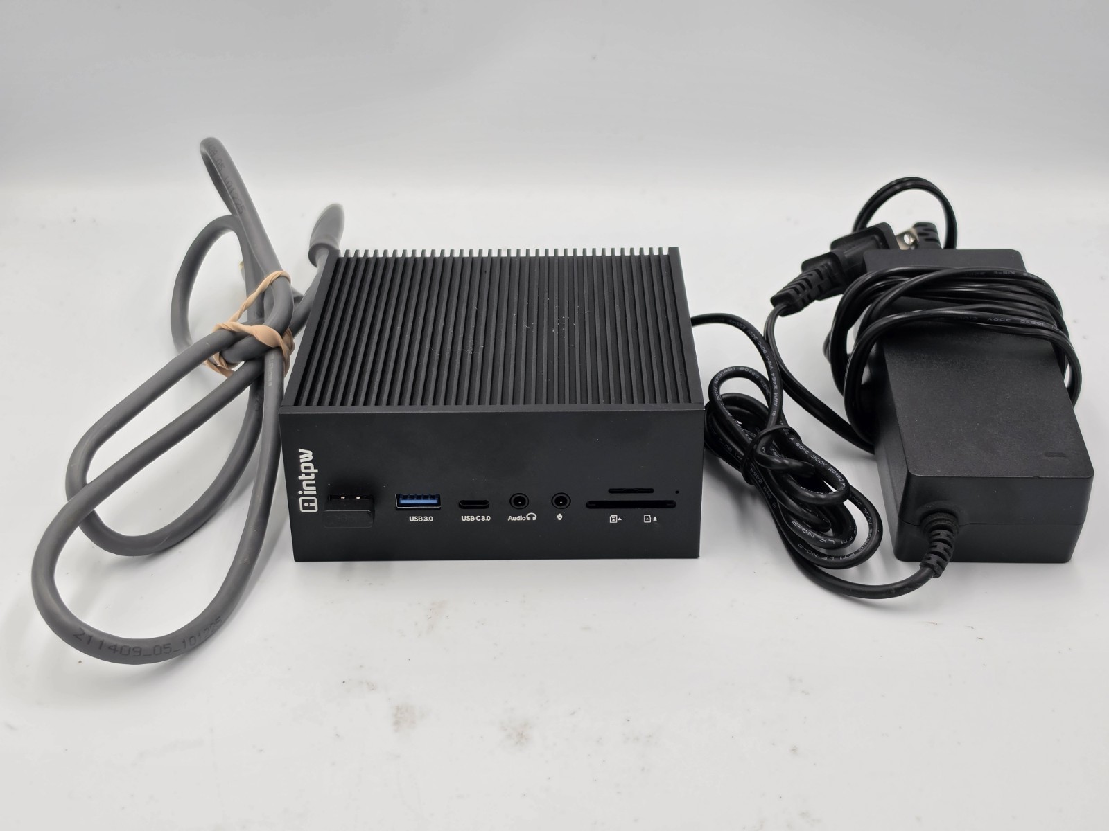 INTPW 4K Triple Display USB-C Docking Station IF506 With Monster HDMI Cable