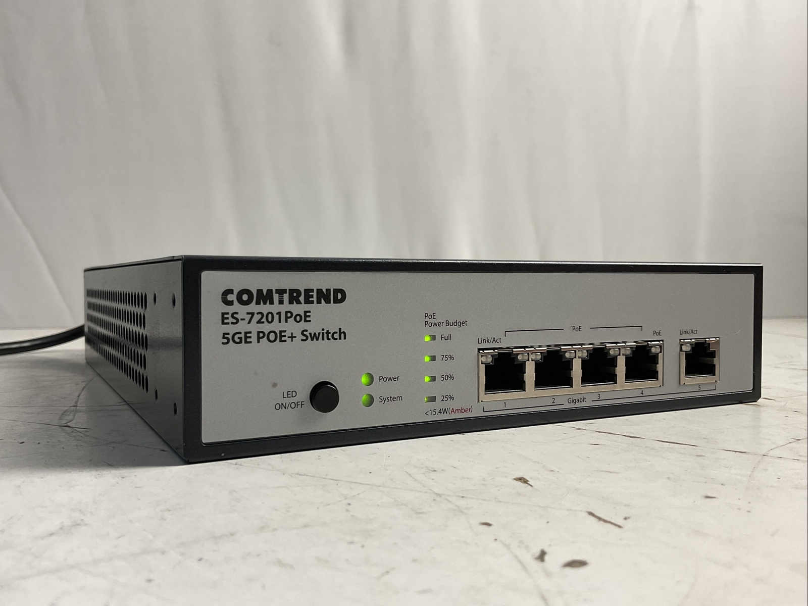 Comtrend ES-7201PoE Unmanaged 5-Port PoE+ Gigabit Ethernet Switch 80 watts Power