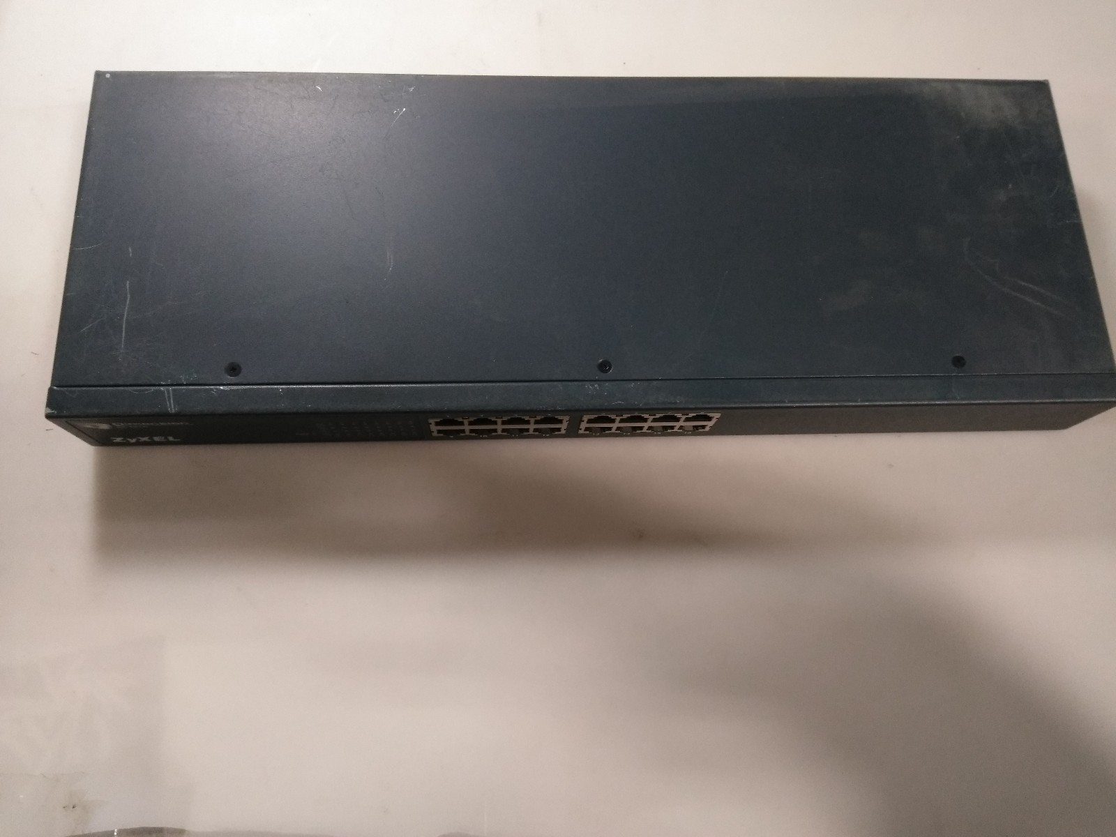 ZYXEL ES-1024  SWITCH DIMENSION