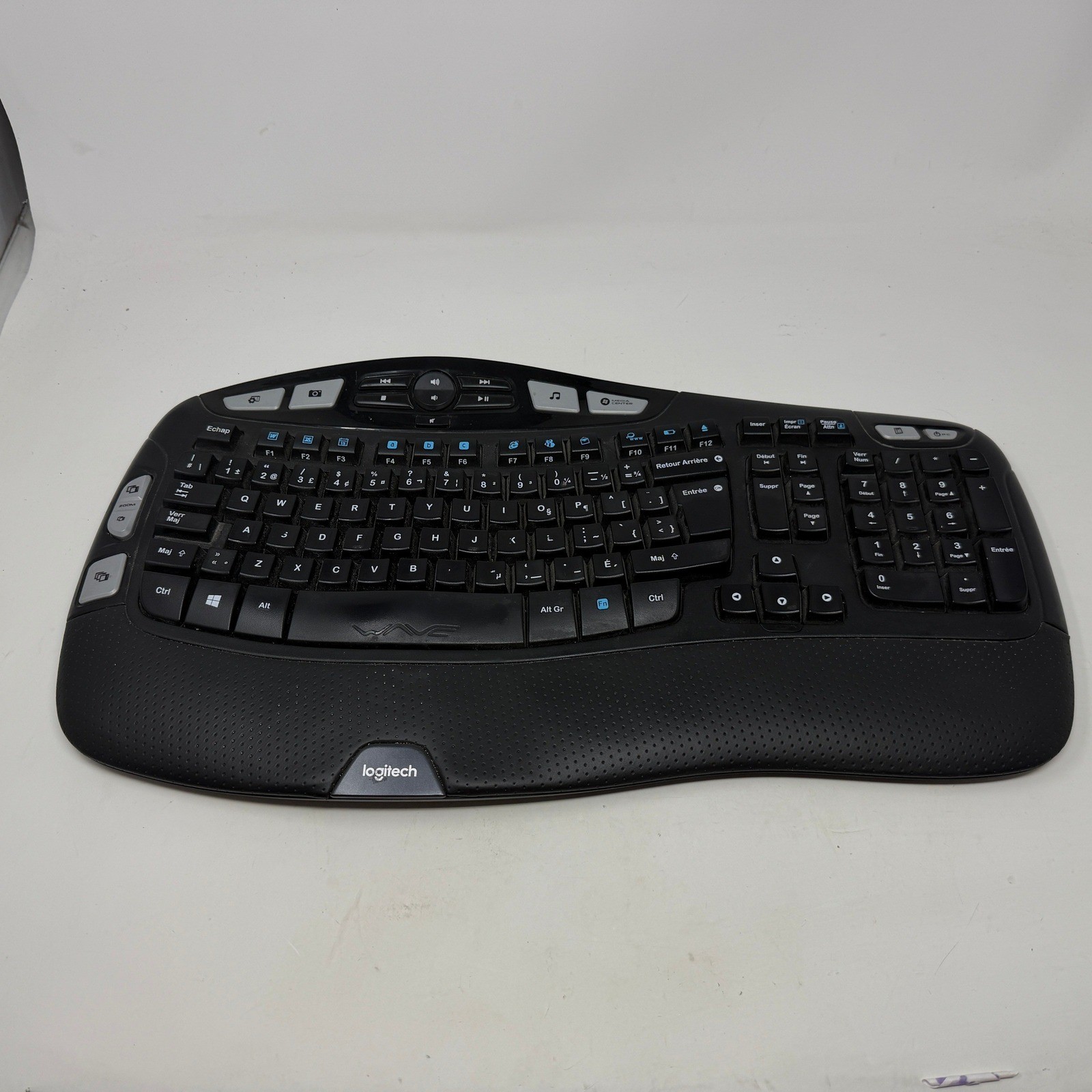 Logitech K350 Wireless Wave Keyboard Y-R0053 French Canadian Layout NO DONGLE