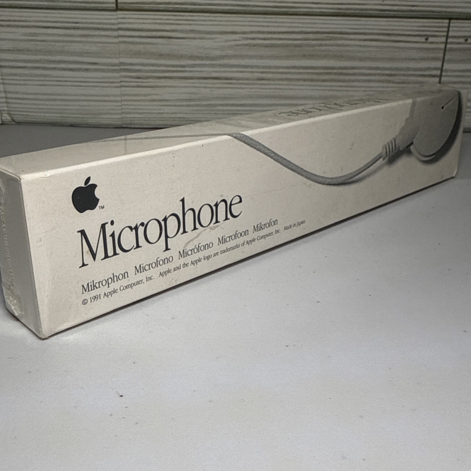 1991 APPLE VINTAGE MICROPHONE #699-5103-A, Brand New And Sealed 