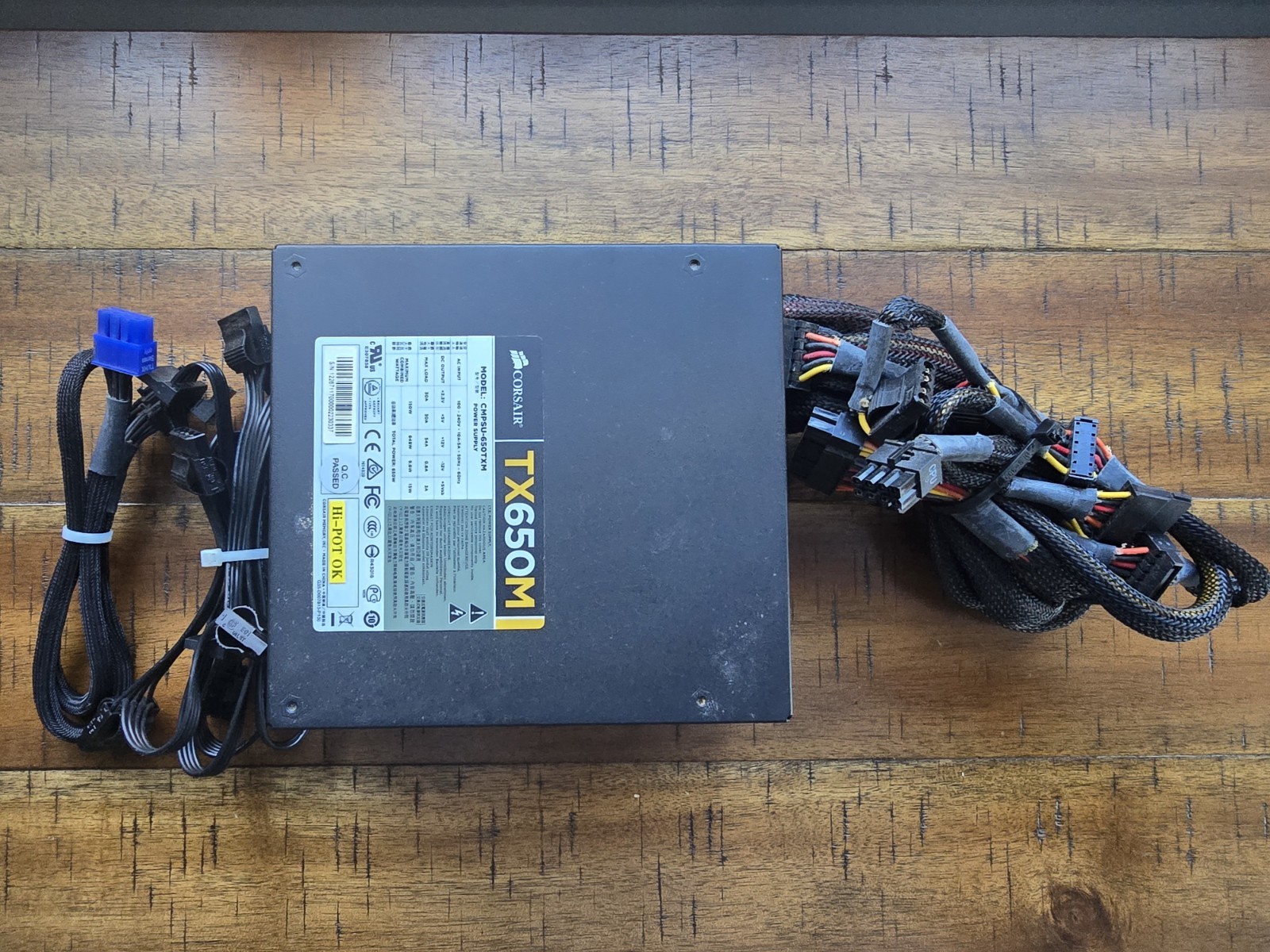 Corsair TX650M - Semi-Modular ATX Power Supply With Cables - Model: CMPSU-650TXM