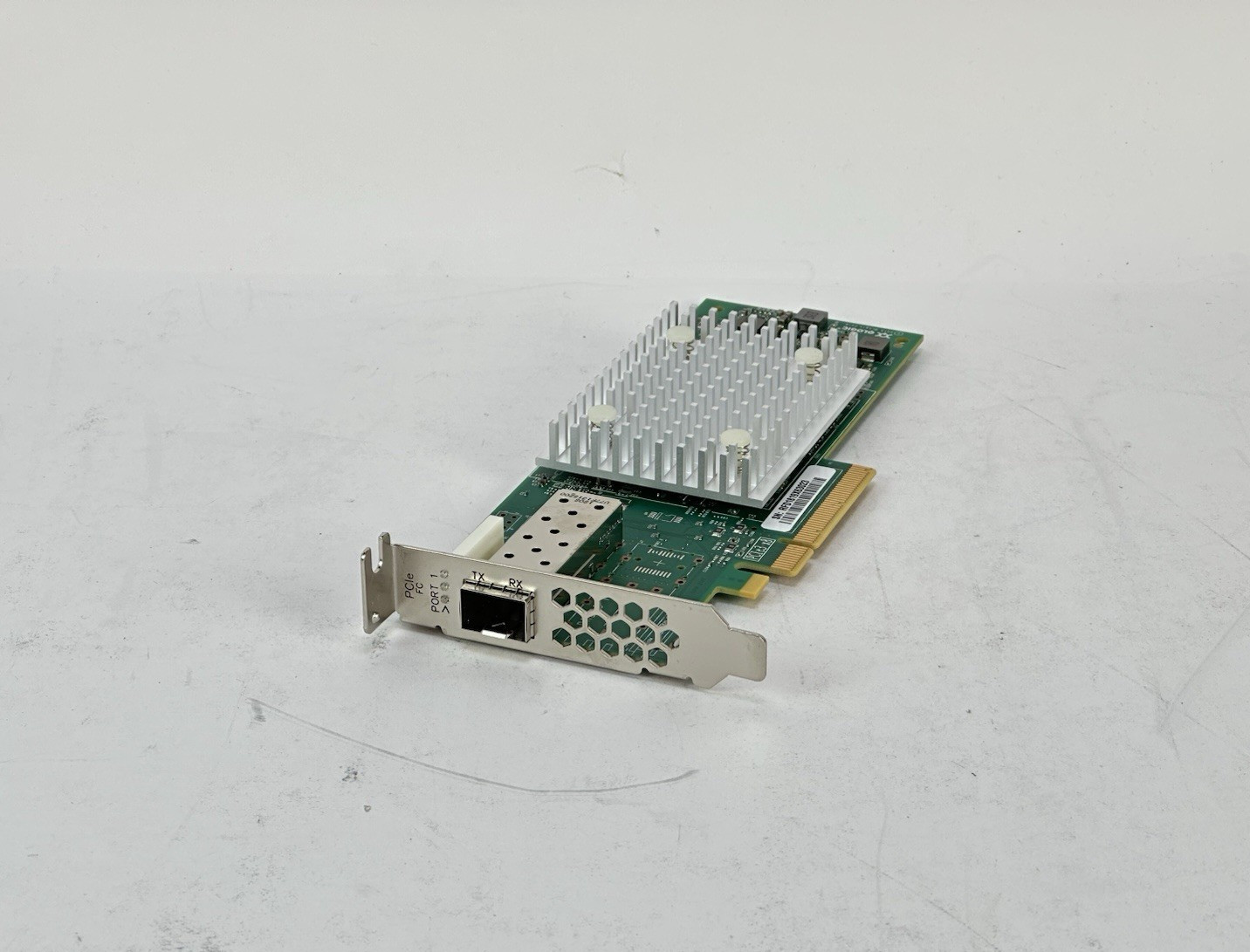 Lenovo QLogic Single Port FC Fibre Channel 32Gb PCI-e 3.0 HBA LP QLE2740-LNV