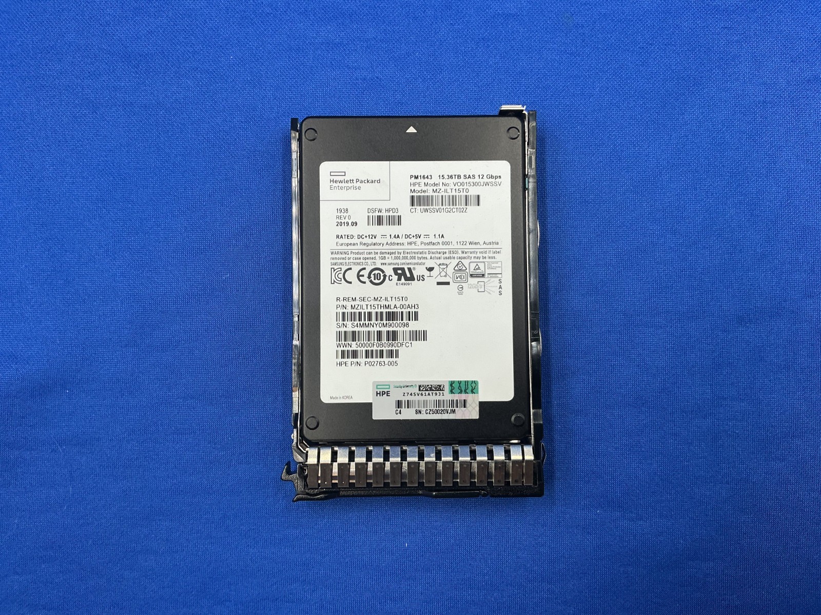 P06592-B21 HPE 15.3TB SAS 12G READ INTENSIVE 2.5inch SC TLC SSD P08612-001