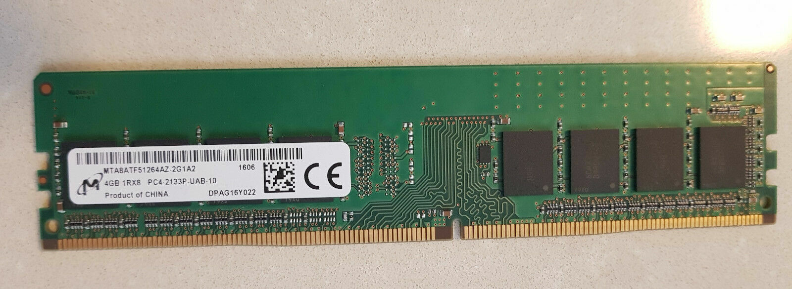 Micron 4GB 1RX8 PC4-2133P-DDR4 PC4-17000-2133MHZ-288Pin Desktop memory 1.2V