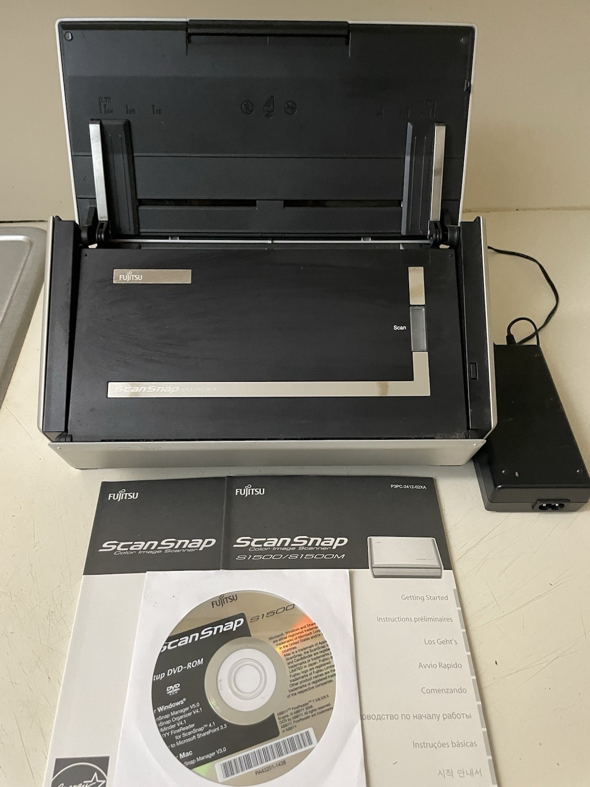 Fujitsu ScanSnap S1500/S1500M