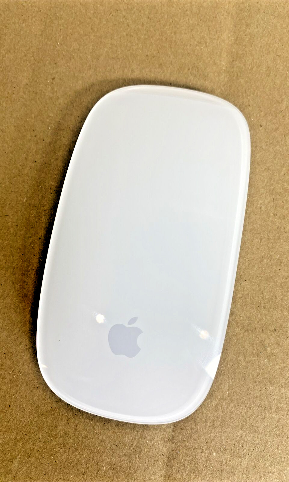 Apple A1644/A1657 Magic Mouse 2 Model A1296 3Vdc - White