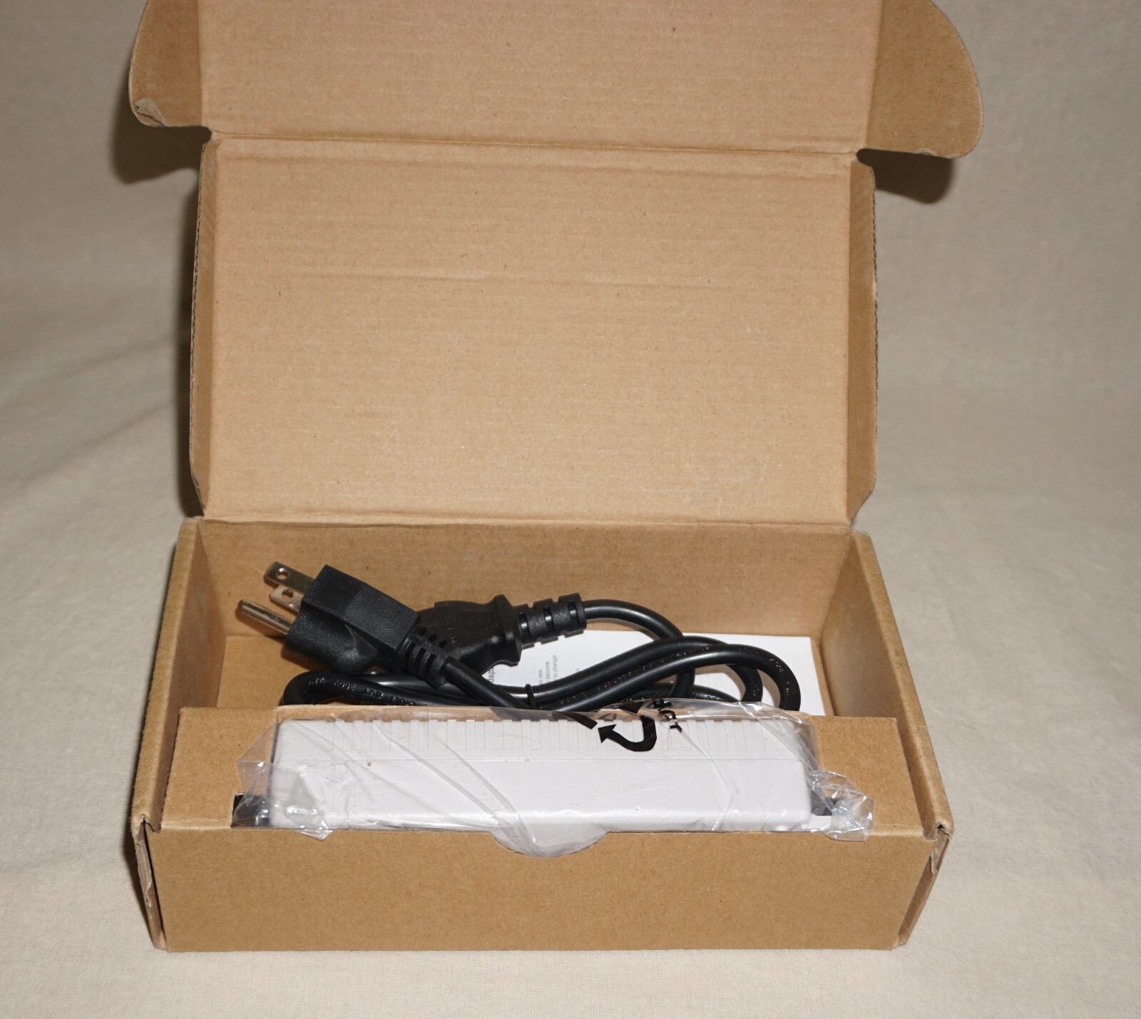 Powerdsine PD-3501G/AC Gigabit PoE Injector 802.1af 48v 0.35A