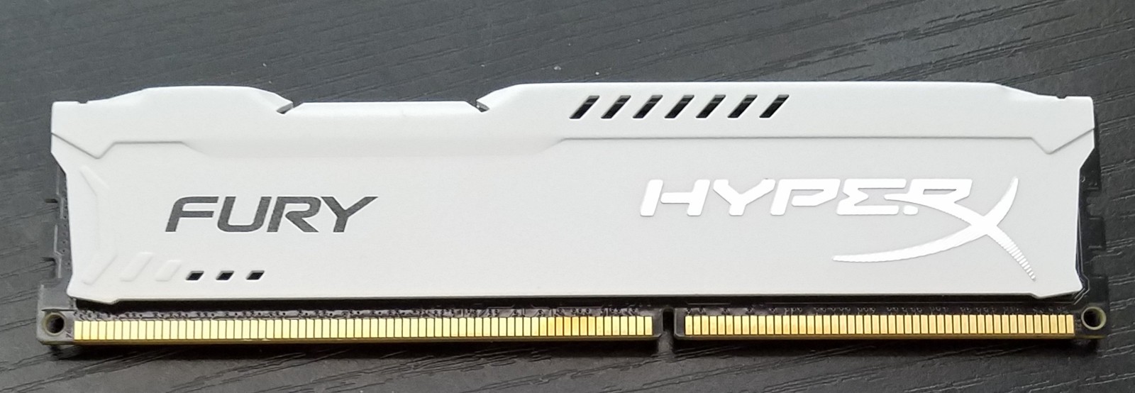 🌈 HyperX Fury RAM- DDR3 - 4GB - 1600MHz white edition