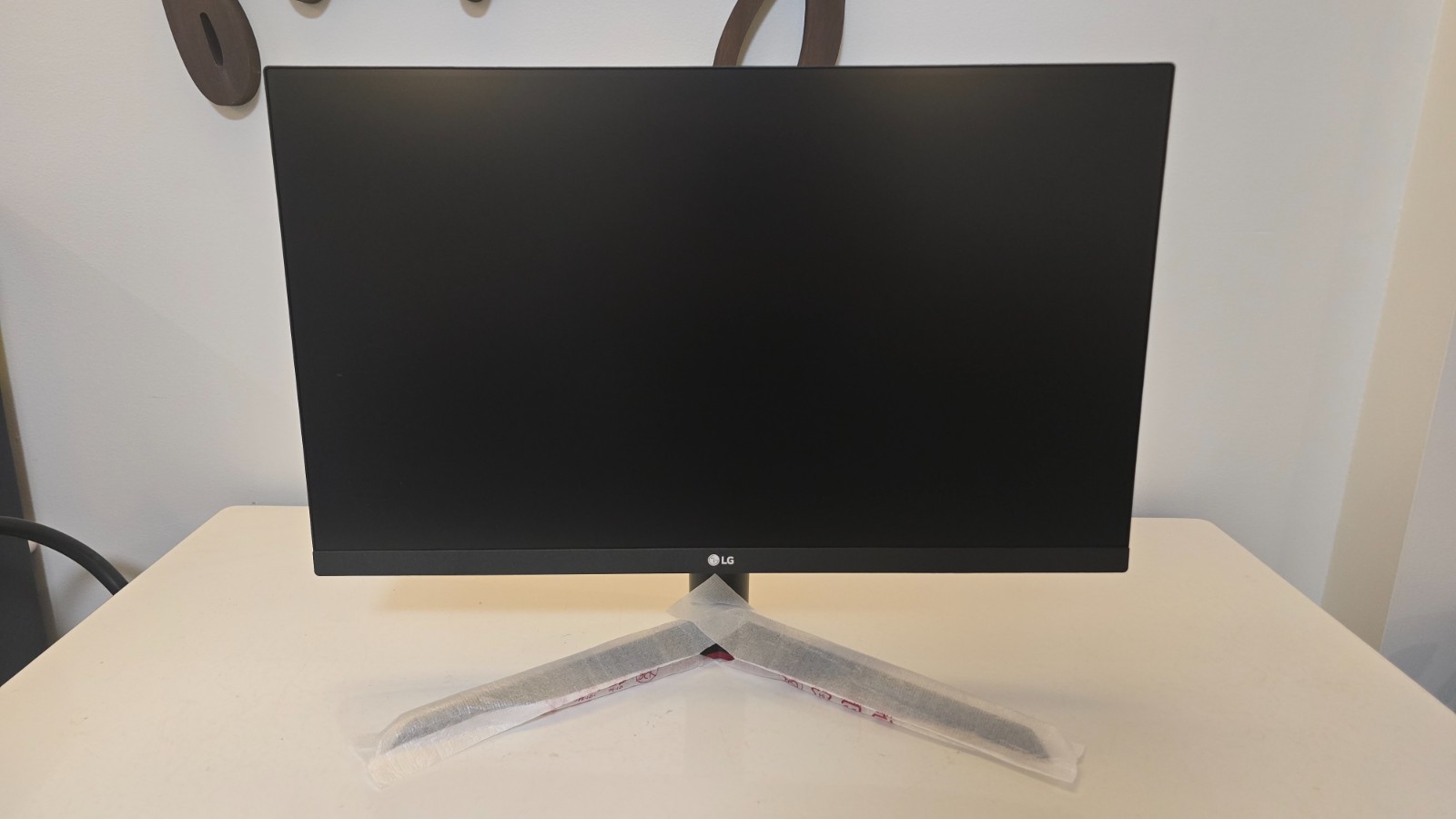 LG 24" IPS Monitor - 24MP60G - AMD Freesync - 1920x1080 IPS - 75Hz- 1ms Response