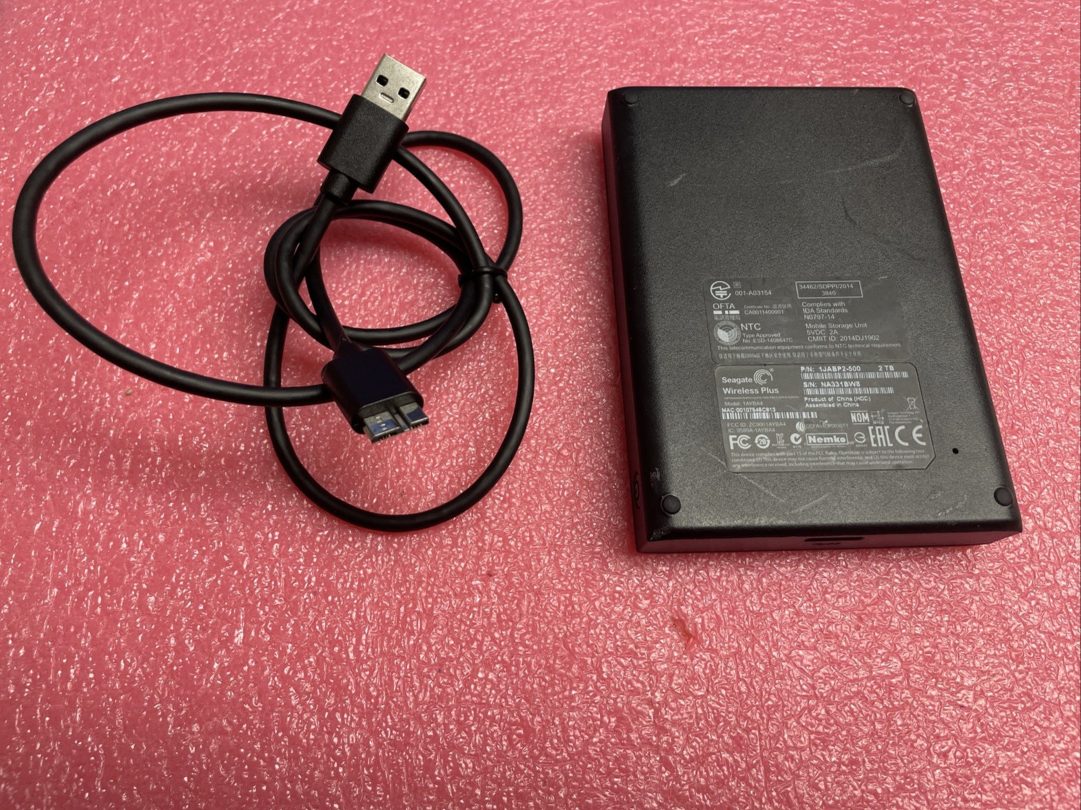 SEAGATE WIRELESS PLUS PORTABLE EXTERNAL HARD DRIVE 1AYBA4 / 2TB