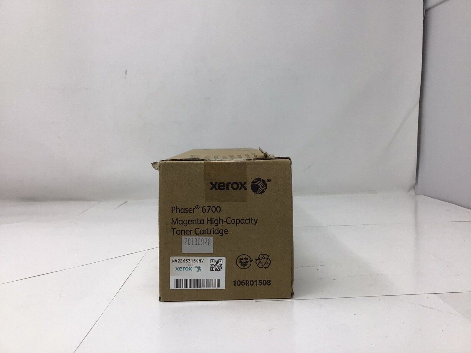 Genuine Xerox Phaser 6700 HCap Magenta Toner Cartridge  Open Box 106R01508 /