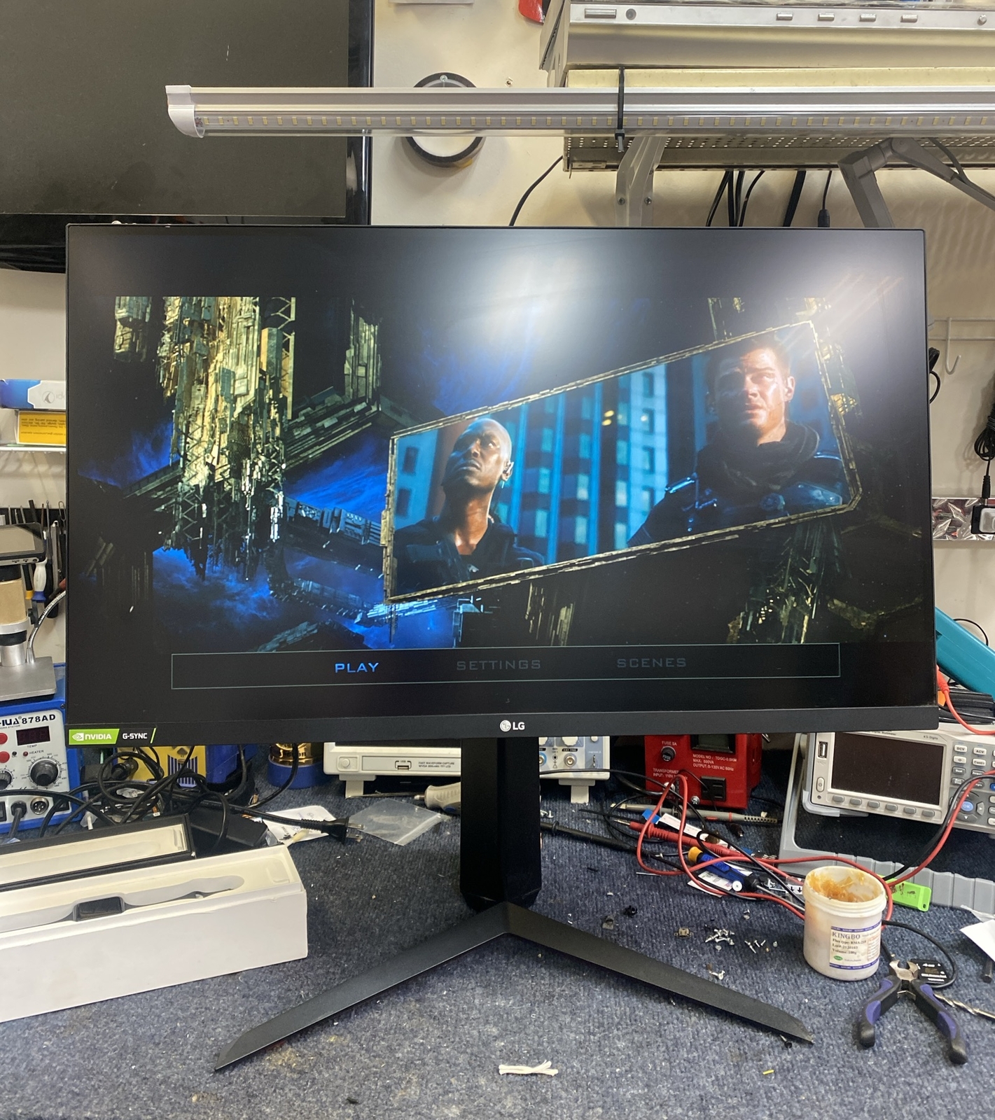 LG Ultra Gear 27-inch Monitor 27GN850-B Black - READ DESCRIPTION - Pixel Streak