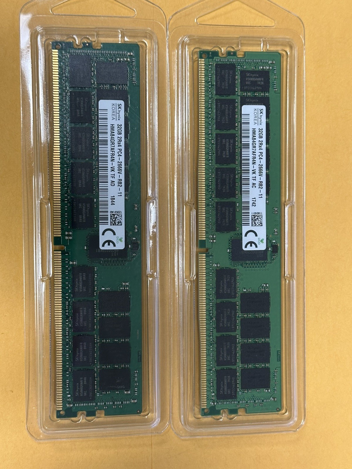 Server 32GB Memory Skhynix OEM HMA84GR7AFR4N-VK ECC RDIMM SDRAM 2Rx4 PC4-2666V