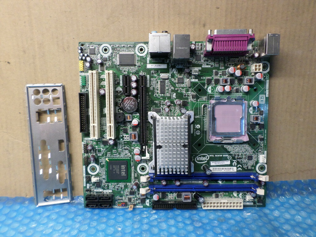 Intel DG41KR microATX Desktop Motherboard- E62839-304 with Shield