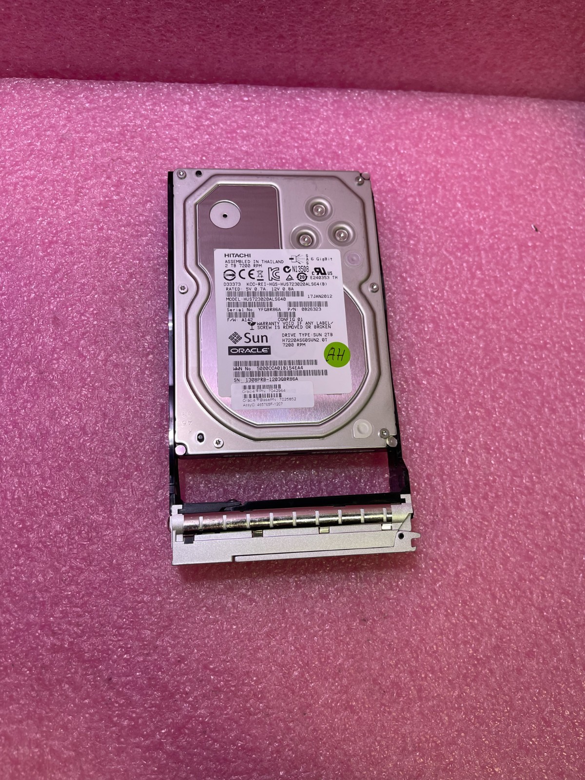 Strong-IT 7042964 Sun Oracle 2TB Hard Drive 7.2K SAS 3.5 inch 6Gbps HDD 7025852