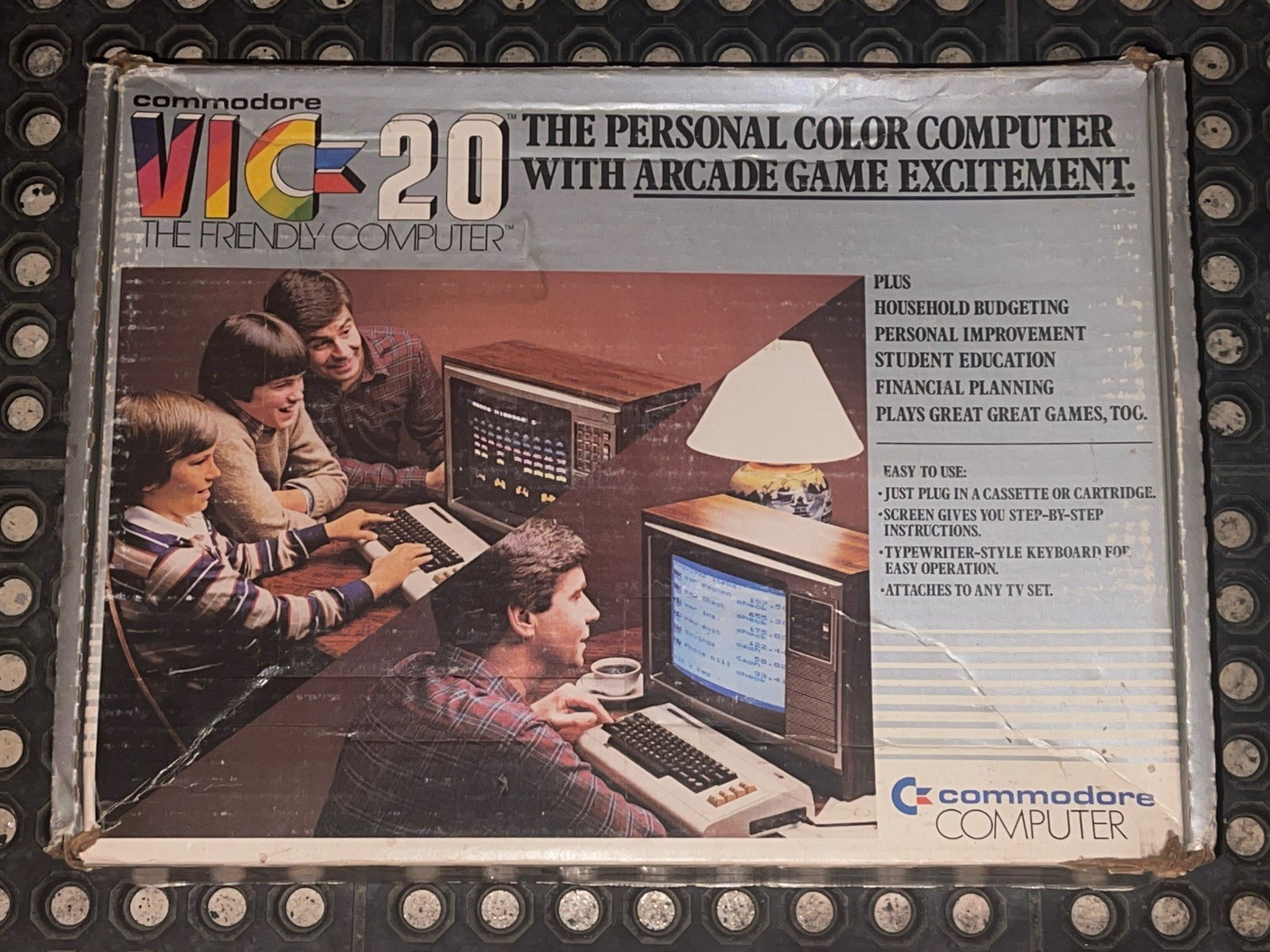 Vic 20 Commodore Computer In Box W/ Games, Manuals, Extras WORKING