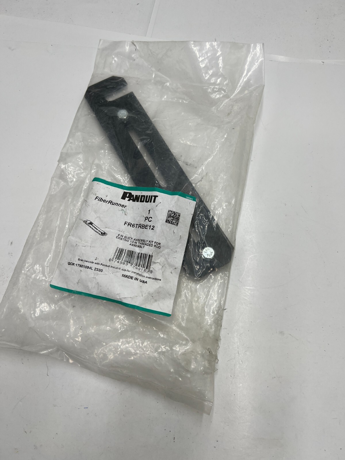Panduit FR6TRBE12 FiberRunner QuikLock Mounting Bracket for Cable Pathway Black